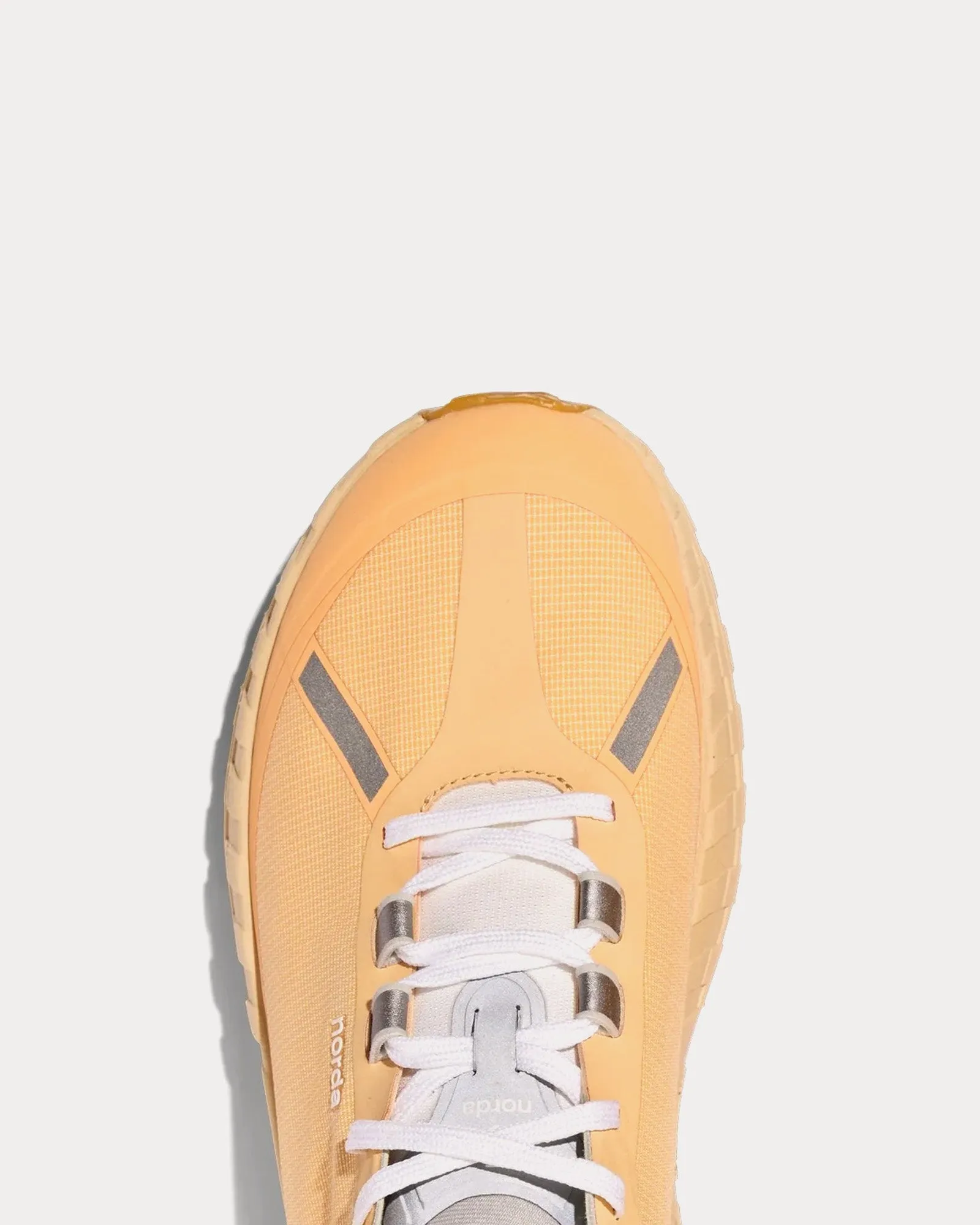 001 Rhodotus Running Shoes