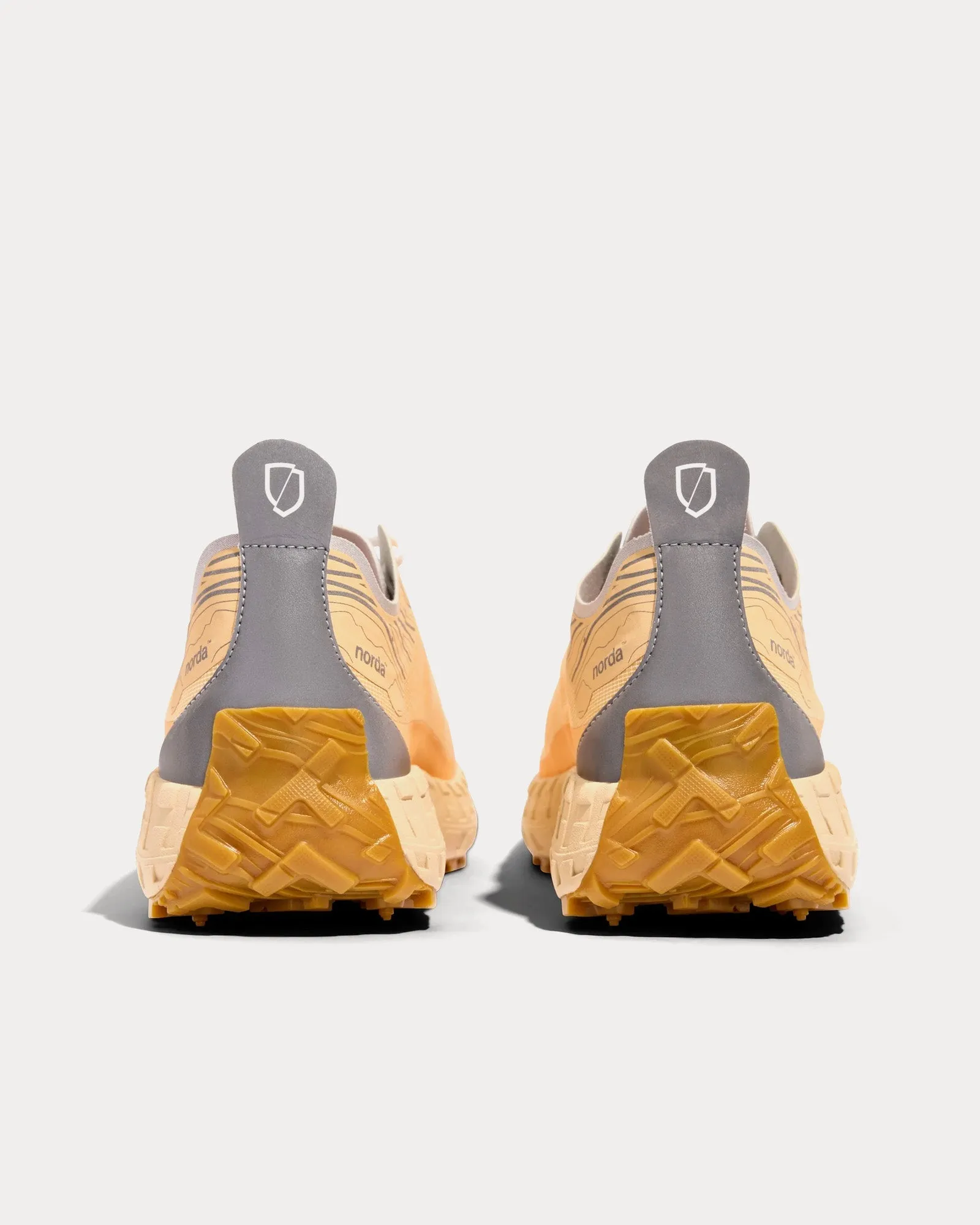 001 Rhodotus Running Shoes