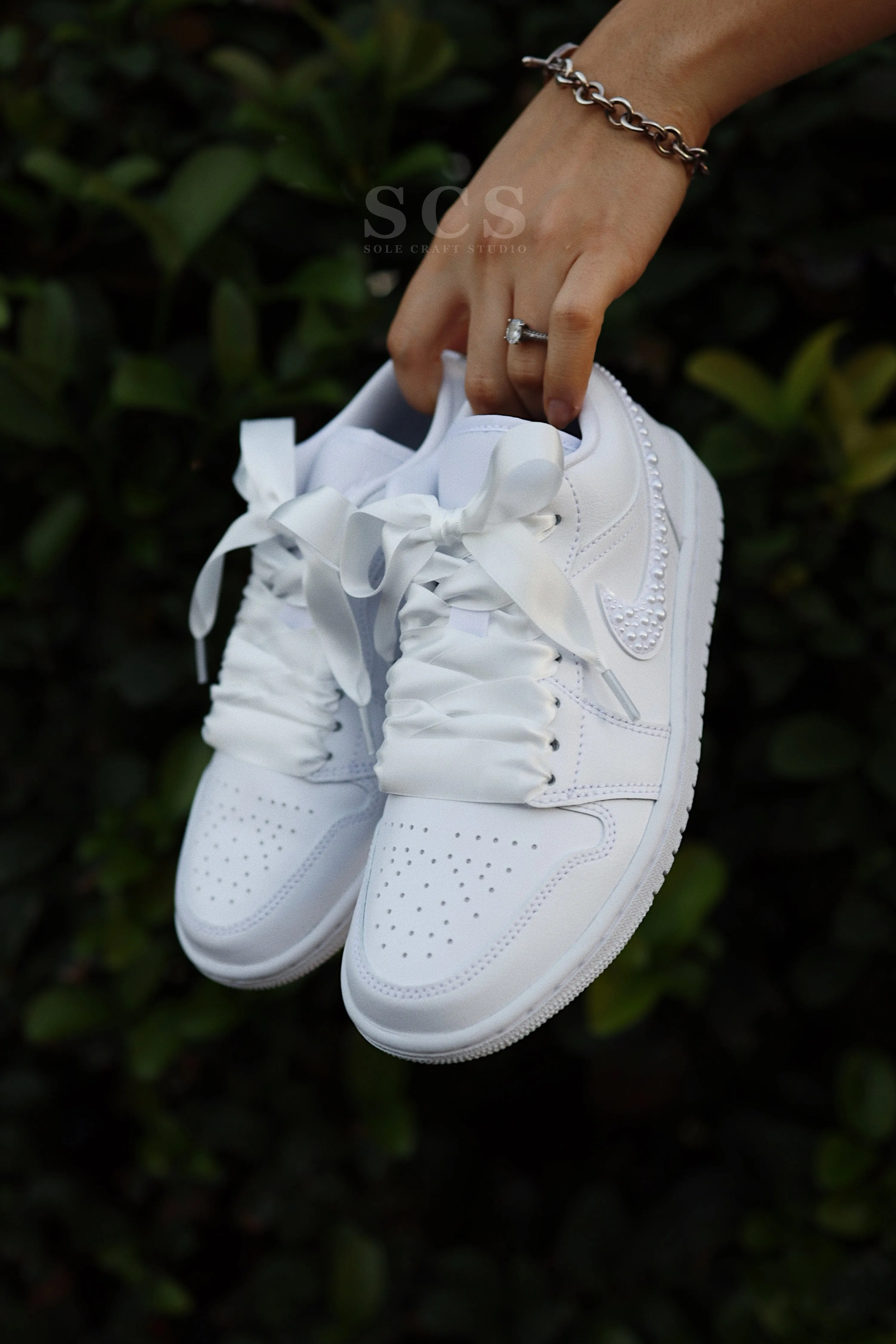AJ1 Pearls