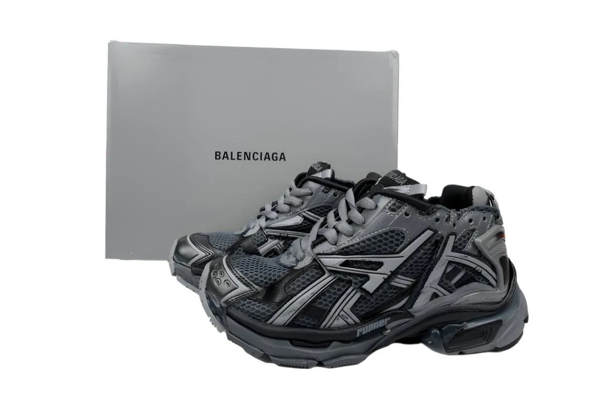 Balenciaga Runner Black Grey Sneaker