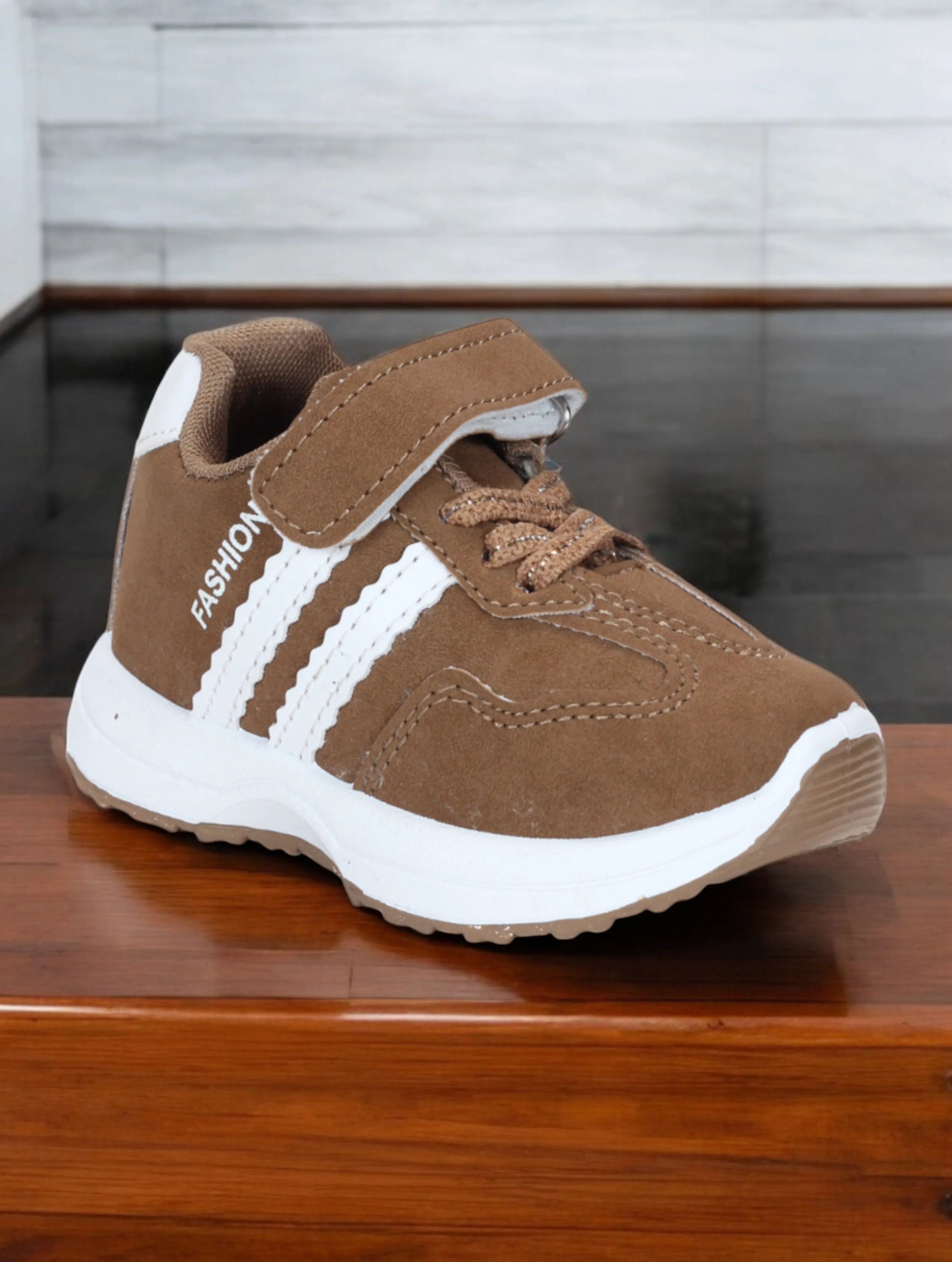 Casual Velcro Shoes - Brown
