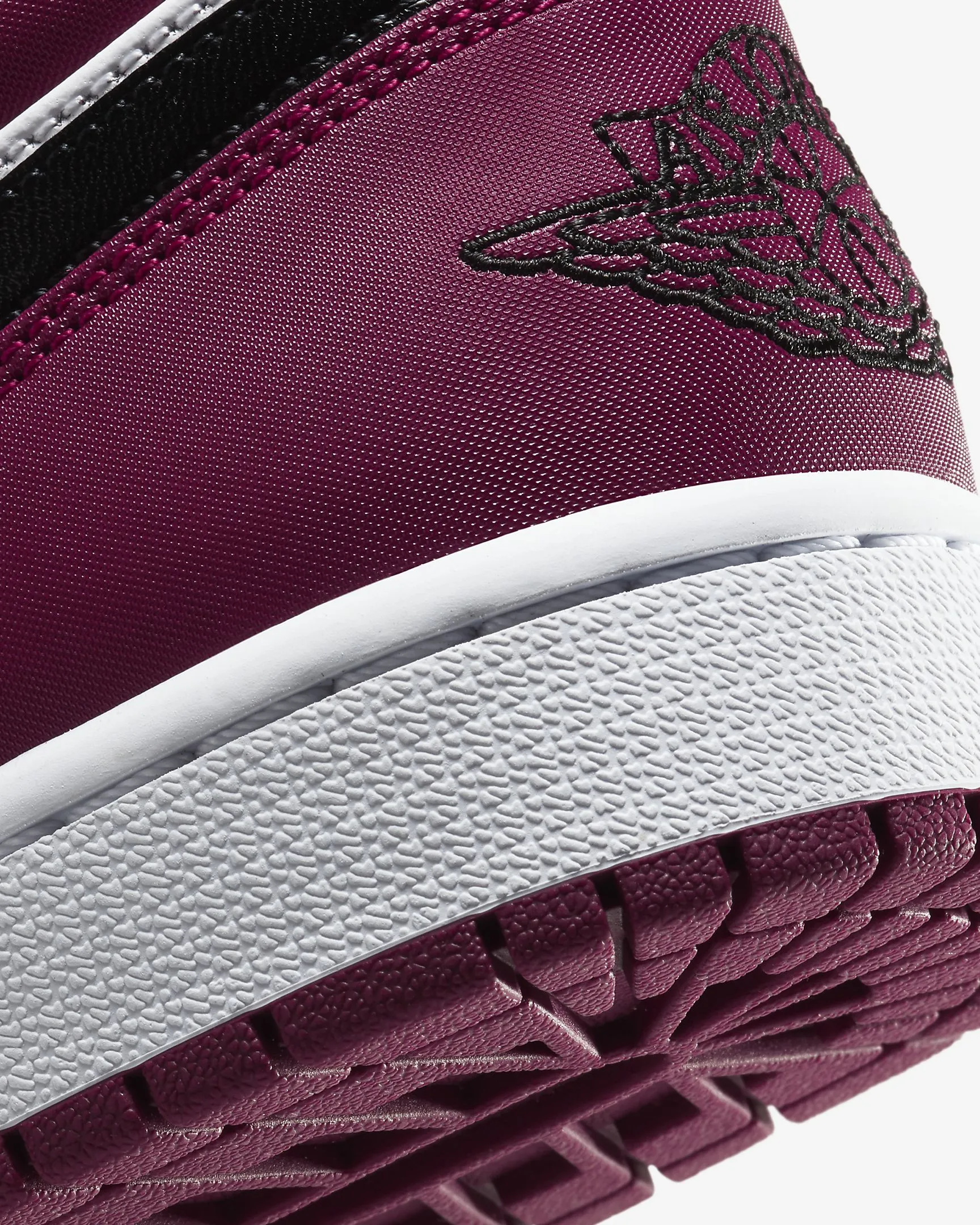 Men's Air Jordan 1 Low "Noble Red"