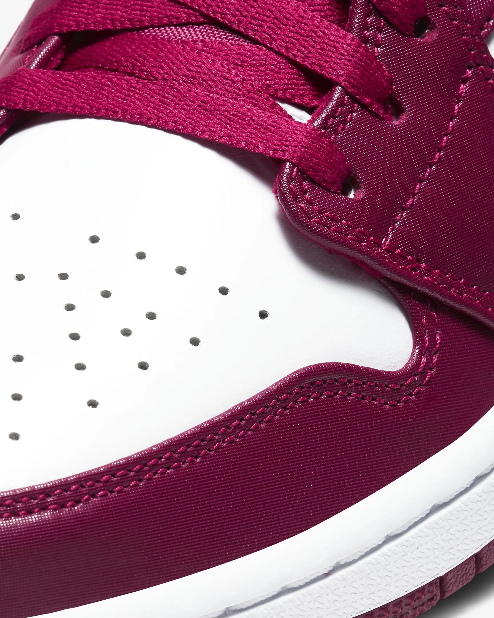 Men's Air Jordan 1 Low "Noble Red"
