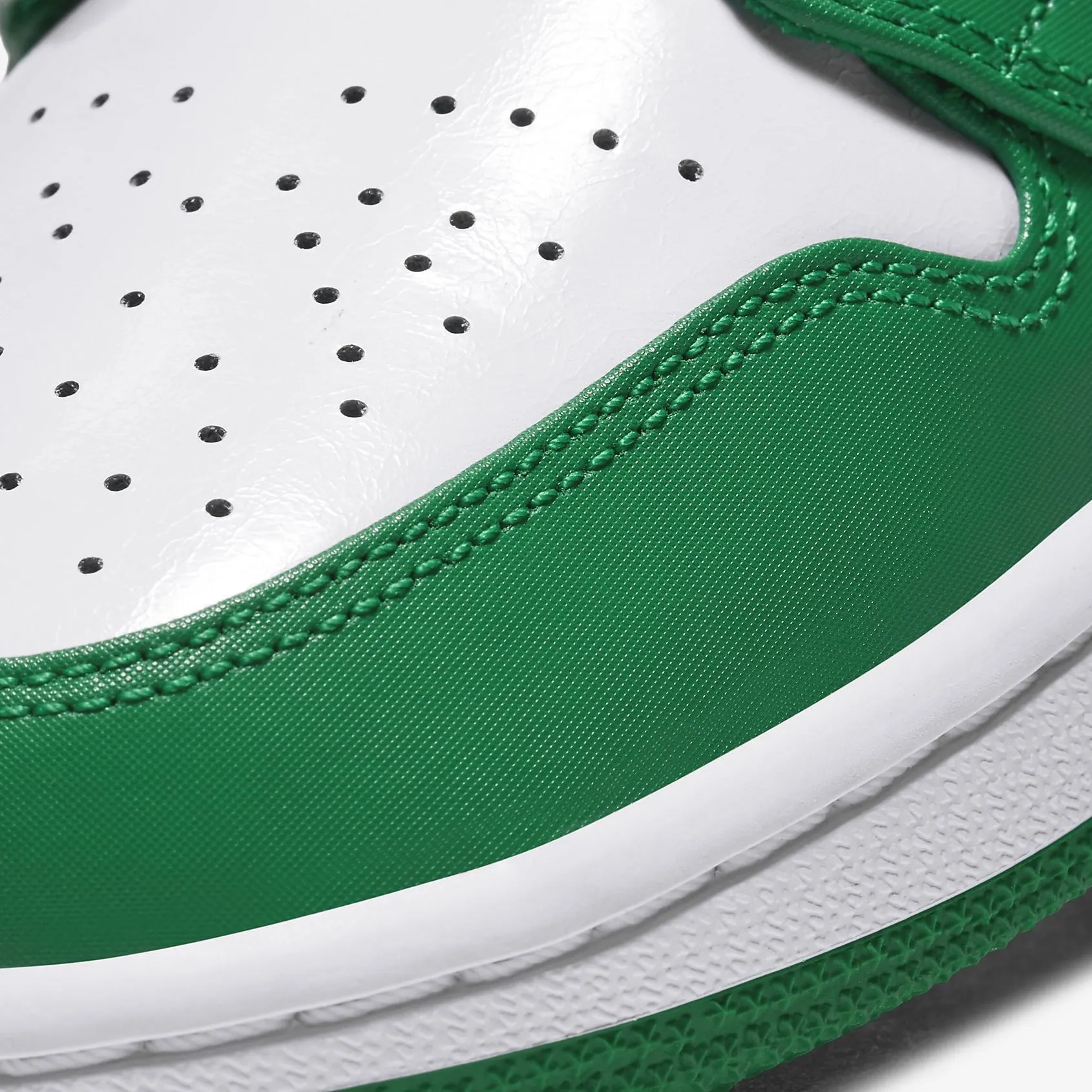 Men's Air Jordan 1 Low "Pine Green" (553558-301)