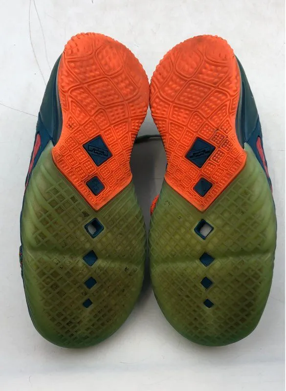 Nike Boys LeBron 18 CW2760-300 Green Athletic Shoes - Size 6.5