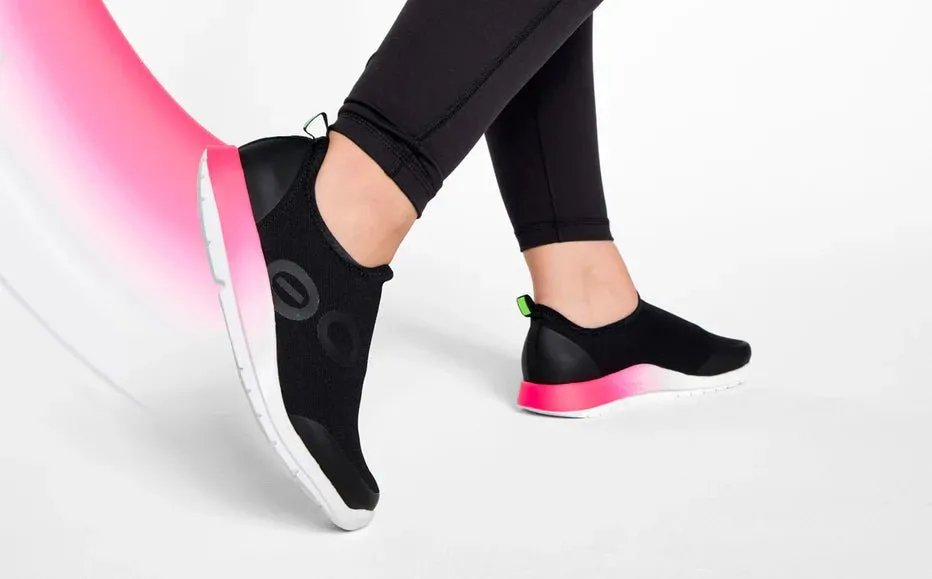 OOFOS Women's OOmg Sport Low - Pink Fade