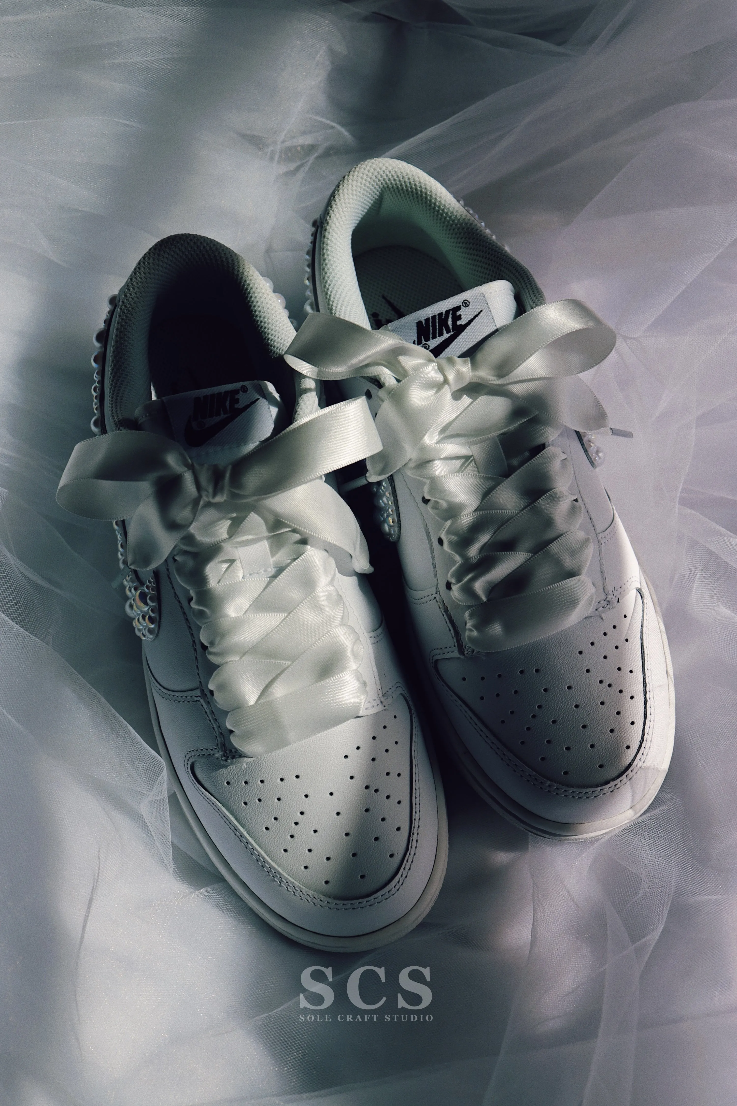 Perla Blanca Dunks