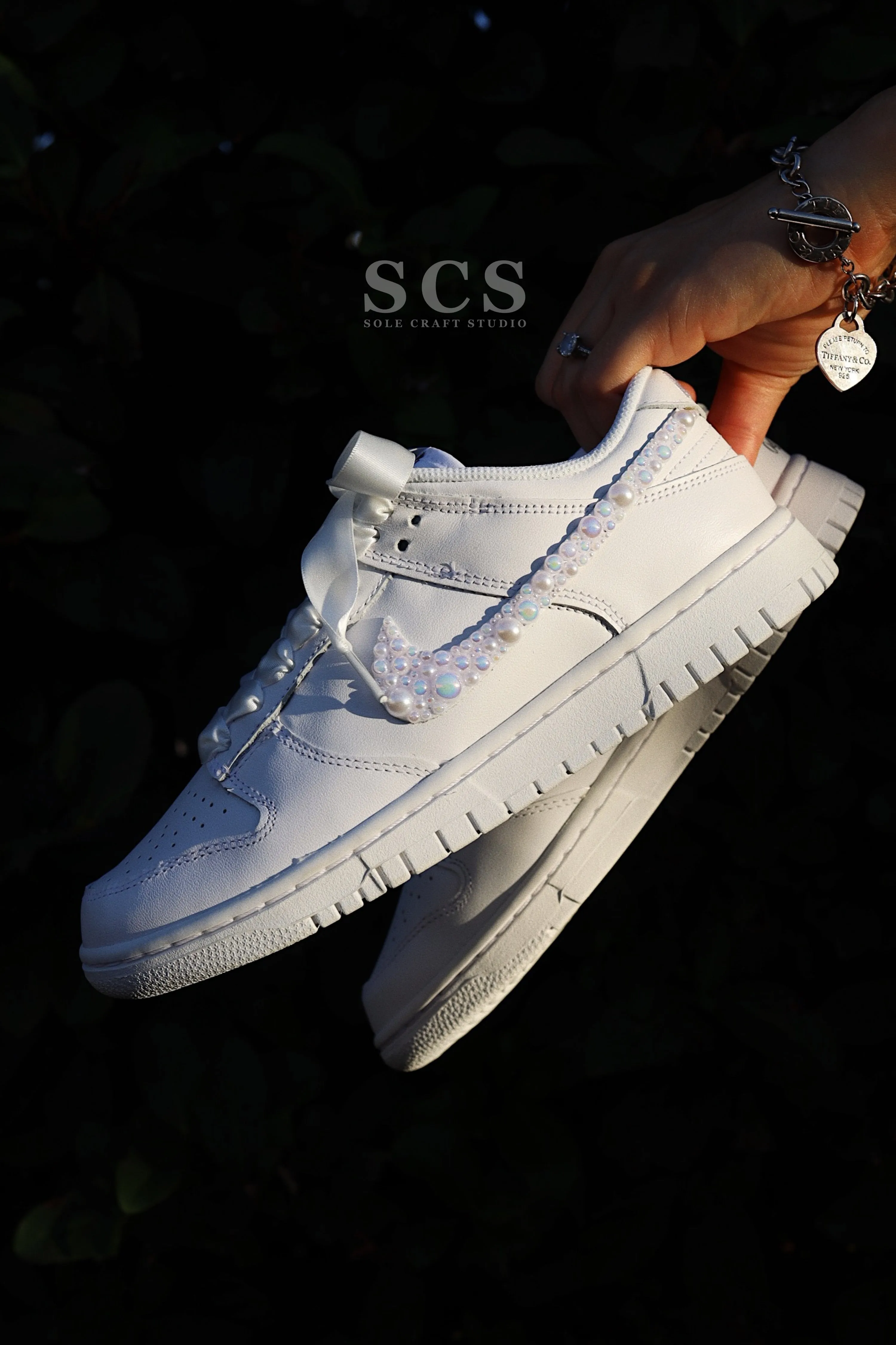 Perla Blanca Dunks