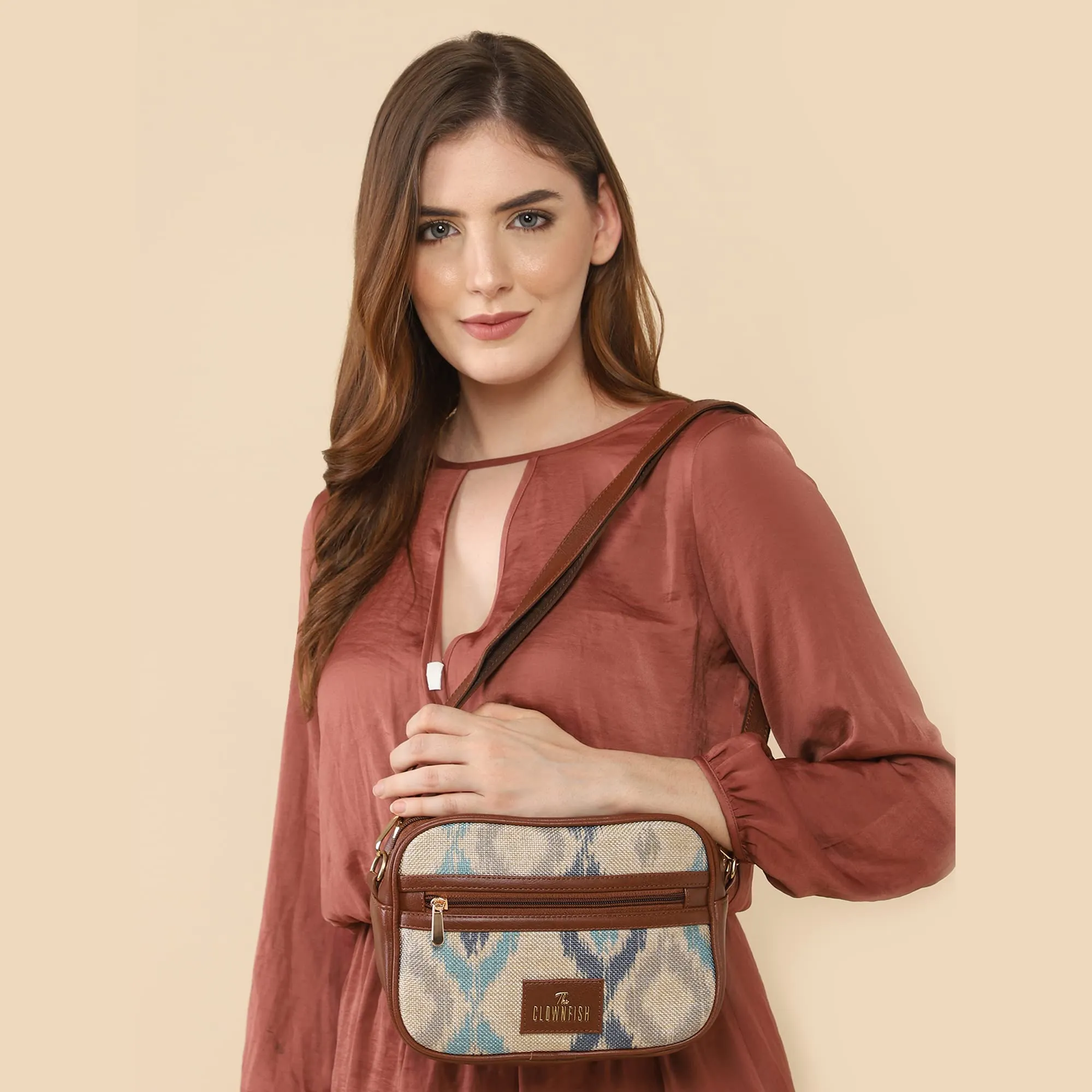 THE CLOWNFISH Nyra Polyester Crossbody Sling Bag For Women Casual Party Bag Purse With Adjustable Shoulder Strap., Off White