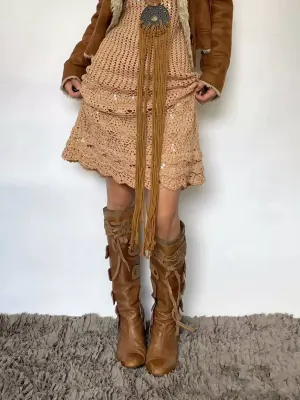 Vintage-Inspired Light Brown Cowgirl Boots with Round Toe – Cowgirl Boots for Wedding