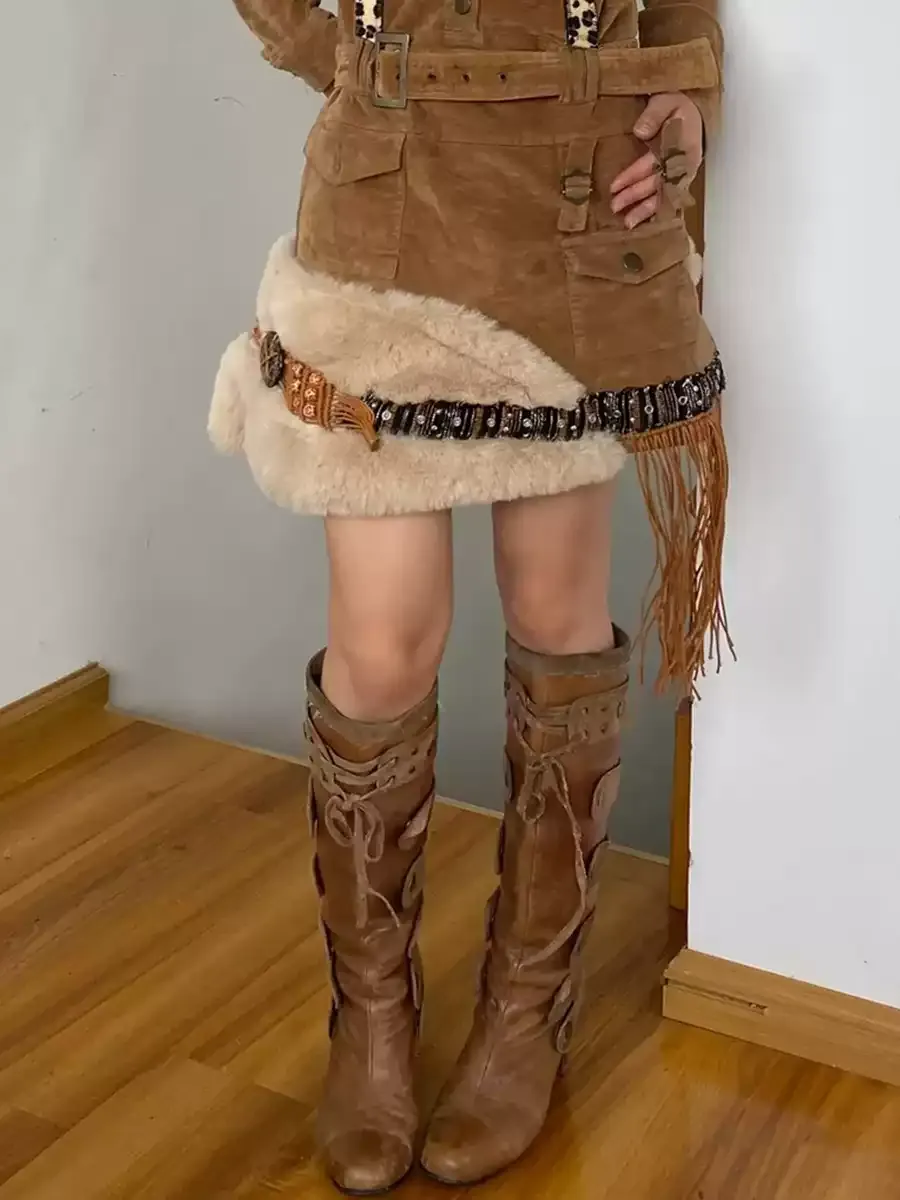 Vintage-Inspired Light Brown Cowgirl Boots with Round Toe – Cowgirl Boots for Wedding