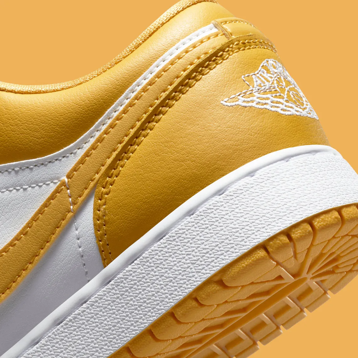 Women's / GS Air Jordan 1 Low "White Pollen" (553560-171)